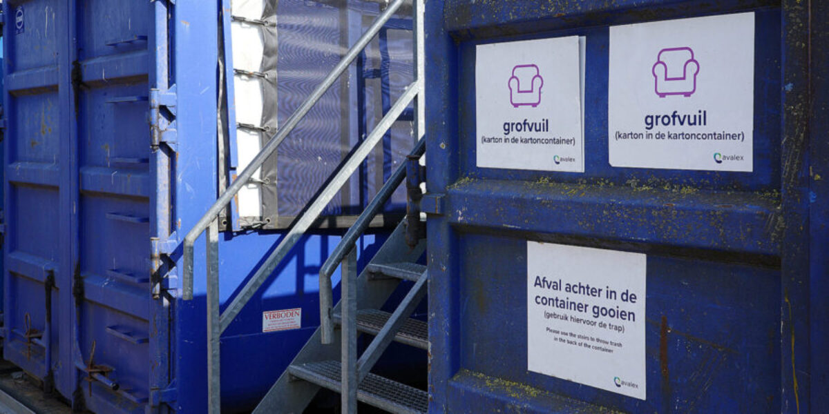 Hitteprotocol gemeente Voorschoten: aanbieden afval voor 07.00 uur