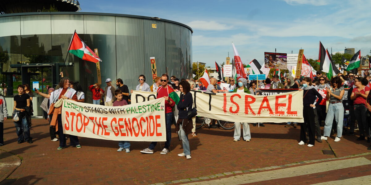 Mars voor Palestina trekt honderden deelnemers