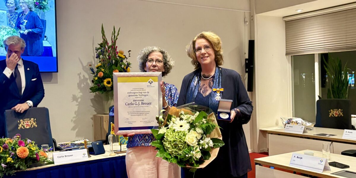Burgemeester Carla Breuer geridderd en ereburger gemeente Teylingen