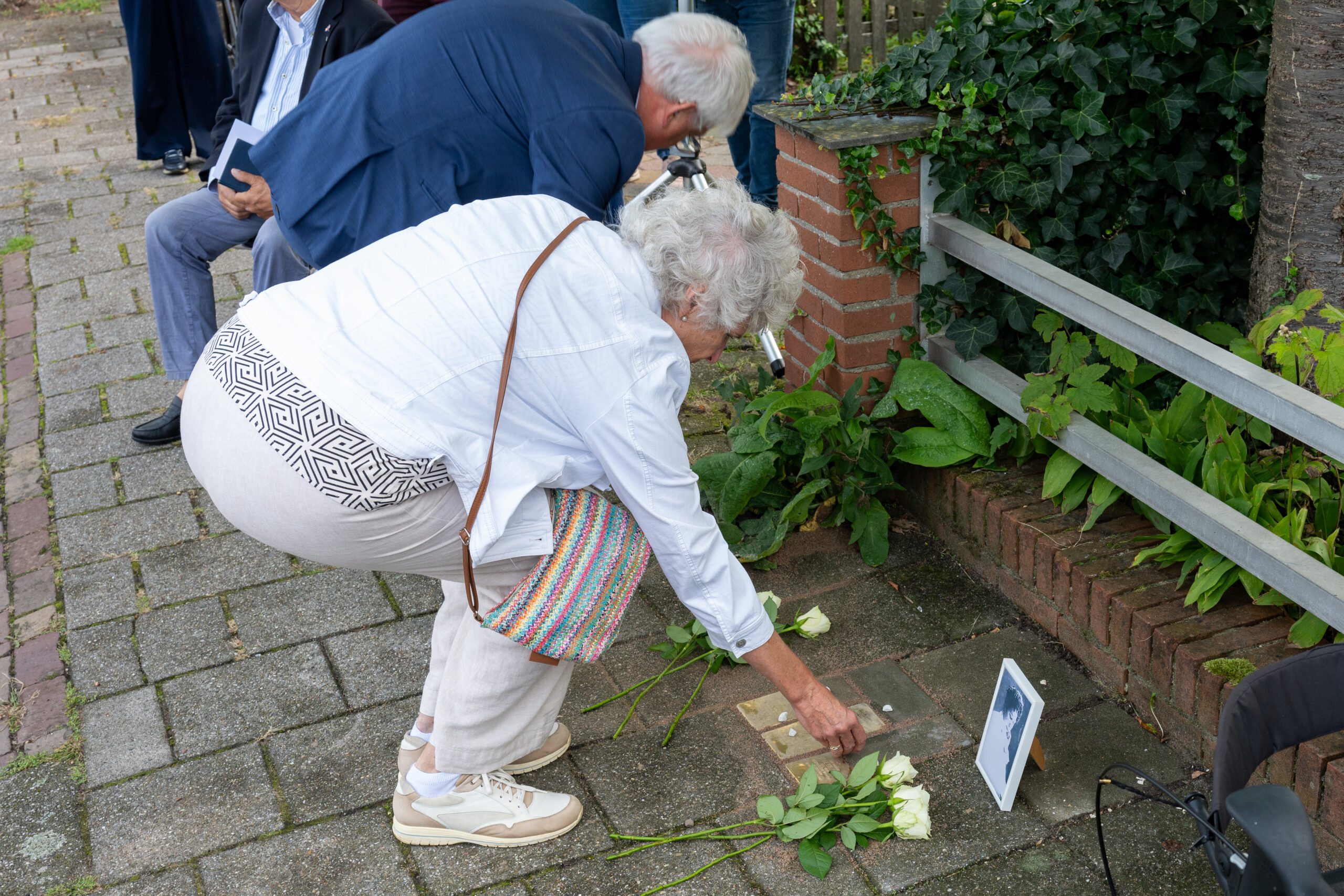 NELLEKE DE VRIES