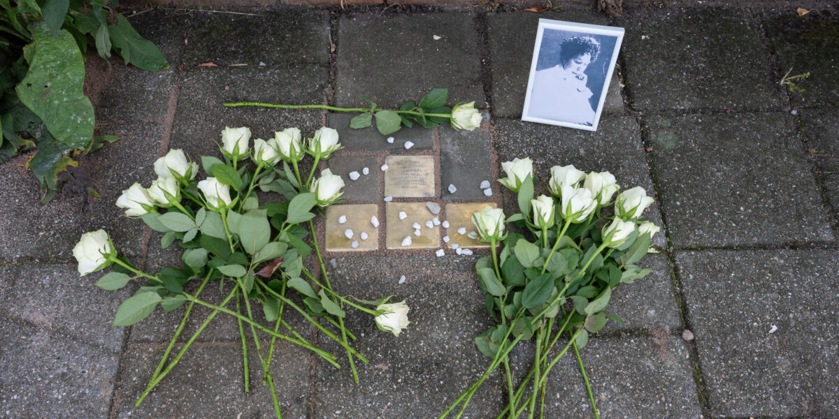 Stolpersteine: 'geen graf, maar nu toch een eigen plekje'
