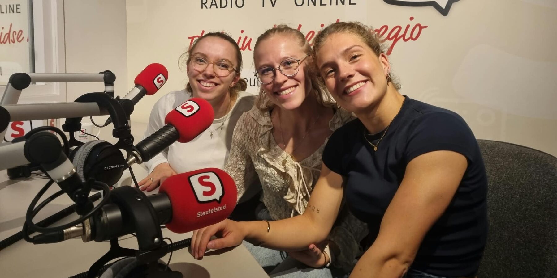 Moran Lindhout, Meinke van der Schaaf en Kiara Schuijt van ZVL-1886