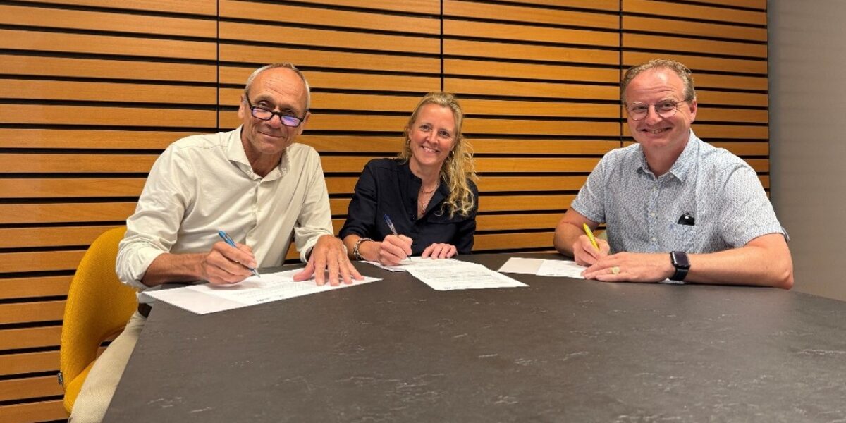WYwonen fuseert per november