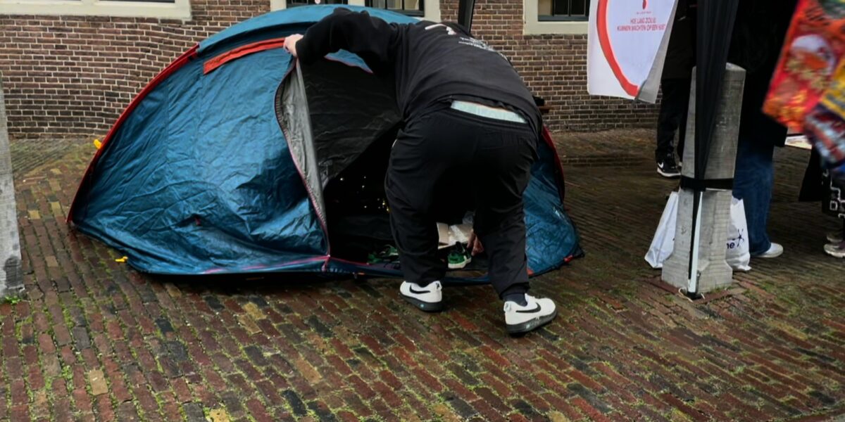 Wereld Dakloze Mensen Dag: 'Oog hebben voor elkaar'